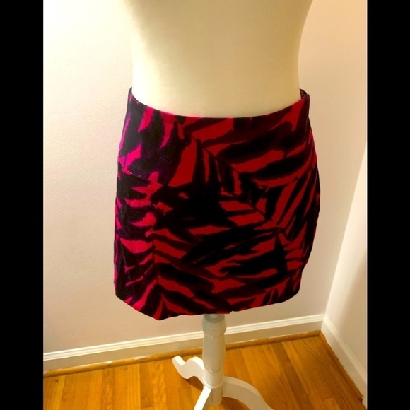 Express design studio mini skirt, size 10 - Picture 1 of 5